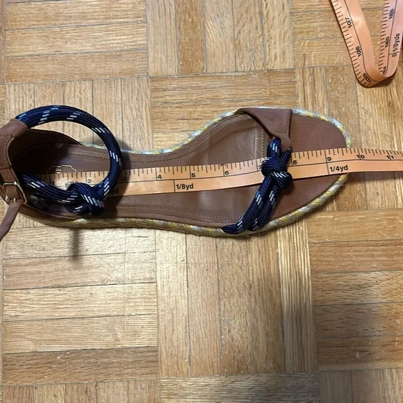 Malone - Picture 8 of 16